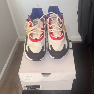 Air Max 270 React “Bauhaus”